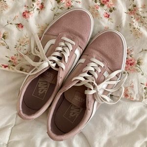 Pink low-top VANS! Size: 6.5 US women.